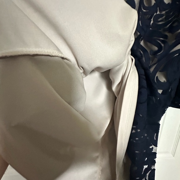 Prelude Navy lace with beige lining. V-neck Zipper back. Size 10 - Picture 5 of 5